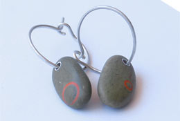 Orange Circle Earrings - Stg Silver/Beach pebbles/Enamel - Ref# 0106