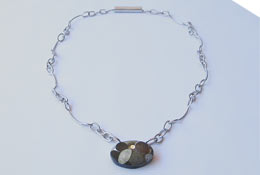 Resin Oval Necklace - Stg Silver/Resin/Beach pebbles - Ref# 0108